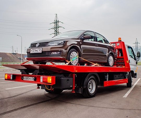 Эвакуатор в Коряжме и  Архангельской области