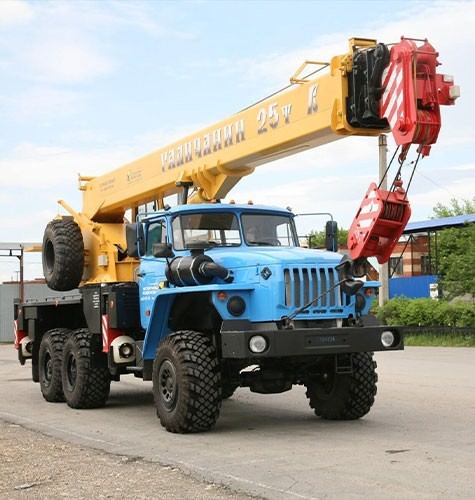 Возможности короткобазных кранов в Коряжме