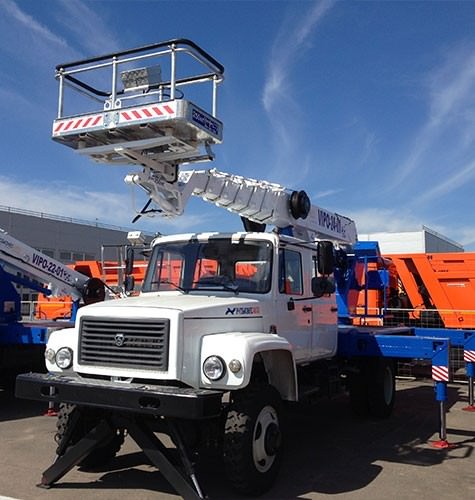 Возможности машины с подъемником-люлькой в Коряжме